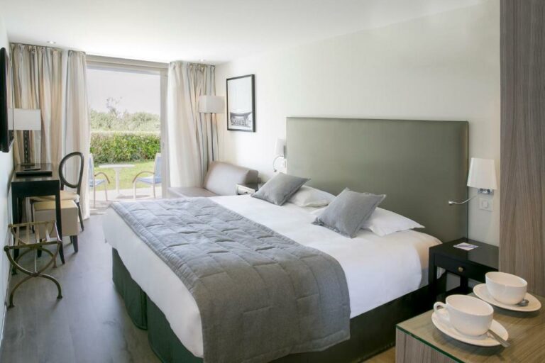 One or more beds in Best Western Premier Santa Maria accommodation