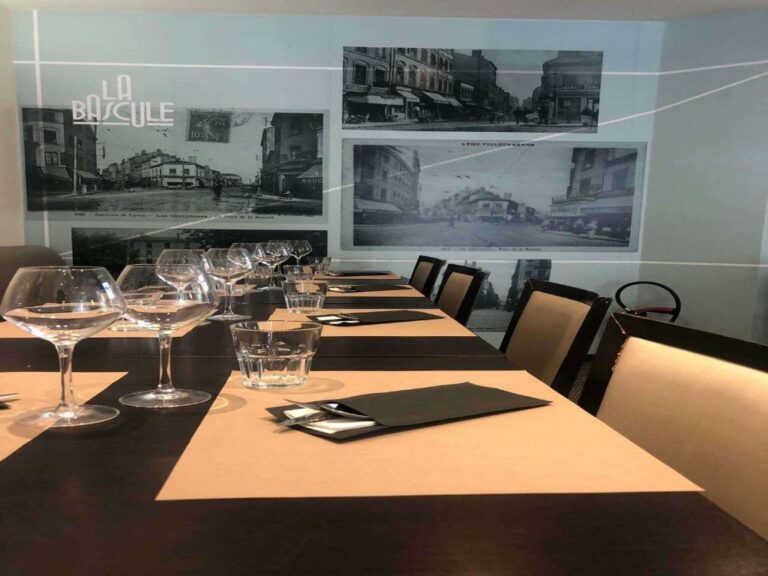 Restaurant ou autre lieu de restauration dans l’établissement Hôtel Mercure Lyon Centre Charpennes