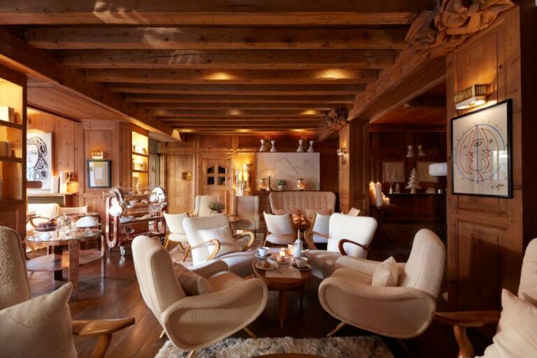 Salon ou bar de l’établissement Hotel Mont Blanc Megève