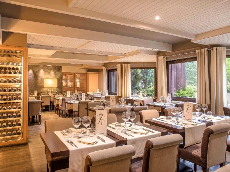 Restaurant ou autre lieu de restauration dans l'établissement Mercure Chamonix Centre