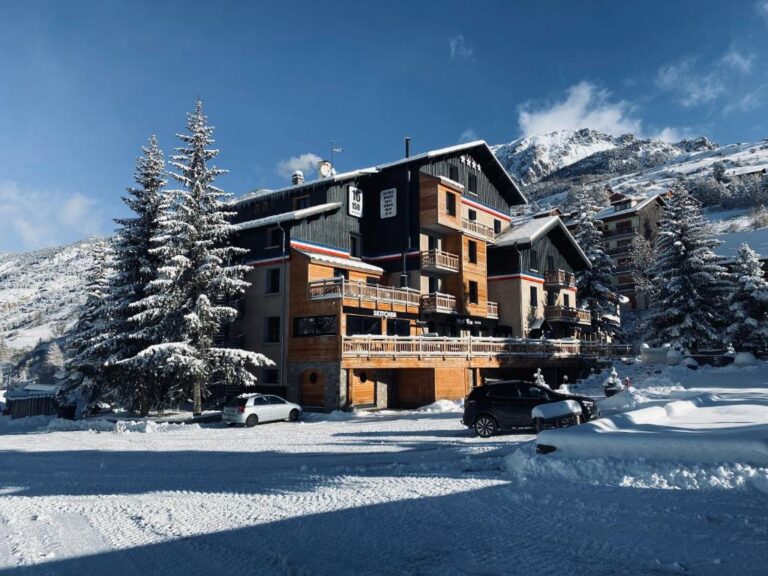Hotel 16 | 150 Mountain & Spa Nuxe im Winter