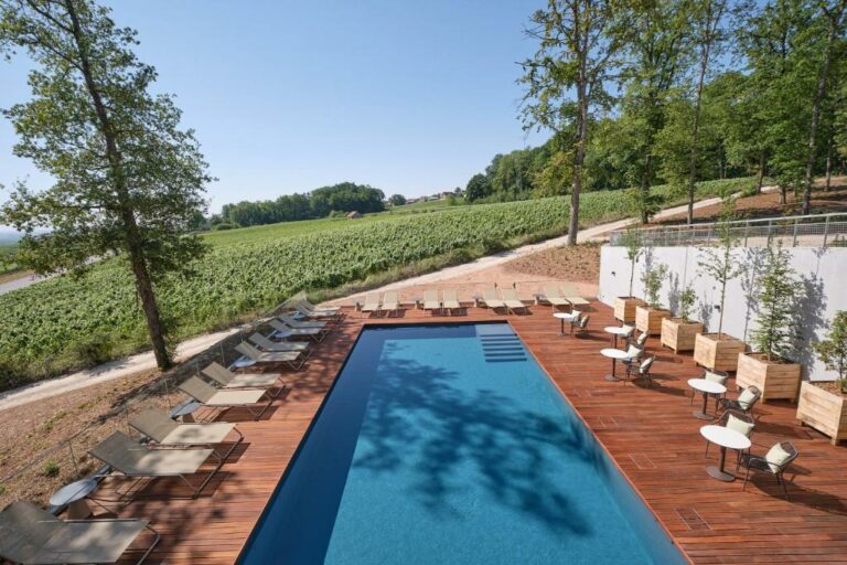 Swimming pool at the LOISIUM Wine & Spa Hotel Champagne or located nearby