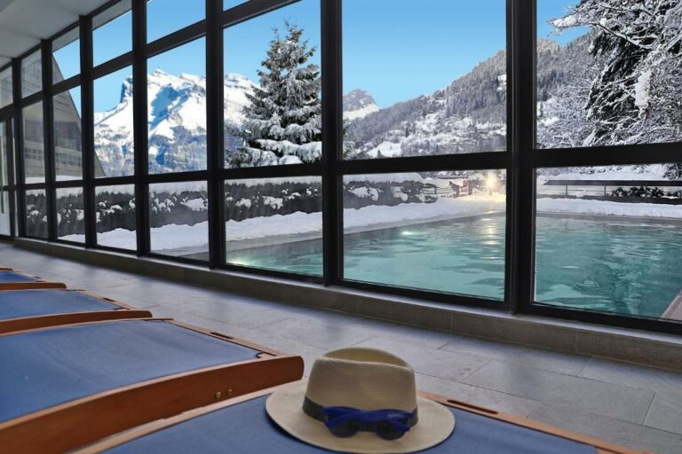 L’établissement SOWELL HOTELS Mont Blanc et SPA en hiver