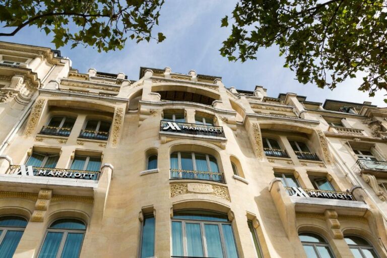 Hotel Paris Marriott Champs Elysees