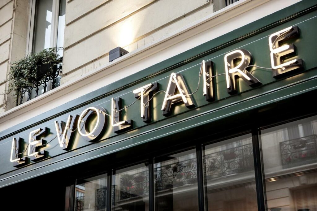 Neues Hotel Le Voltaire