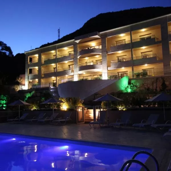Отель и резиденция Коста Росса